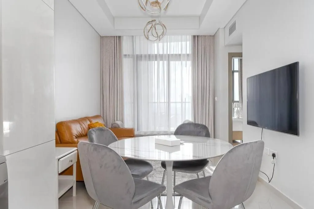 Aykon City 2 Bedroom Burj View Dubai